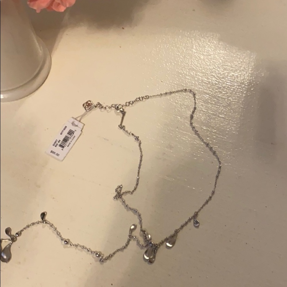 Kendra Scott Quincy necklace